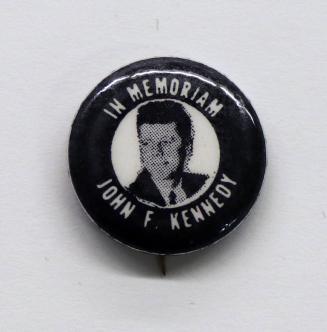 "In Memoriam" Button