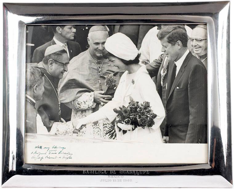 Photograph Of President And Mrs Kennedy At The Basilica De Guadalupe All Artifacts The John 