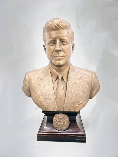 Bust of John F. Kennedy – All Artifacts – The John F. Kennedy Presidential  Library & Museum