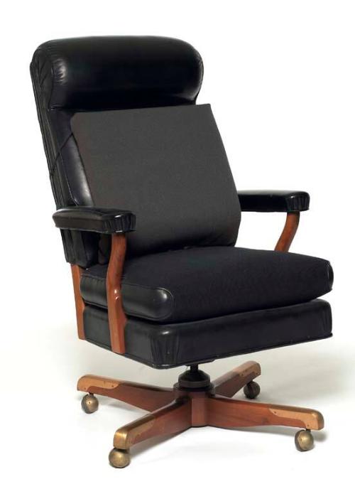 Oval 2024 desk chair