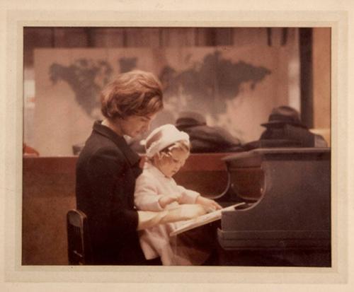 Photograph of Jacqueline and Caroline Kennedy at the Piano