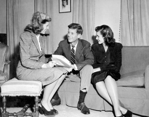 Photograph of John, Eunice and Jean Kennedy