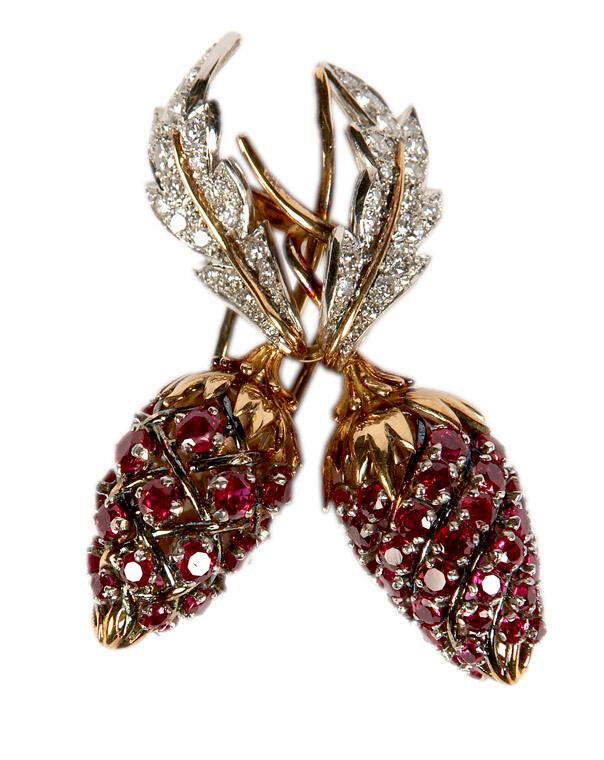 Berry Sprig Brooch – All Artifacts – The John F. Kennedy