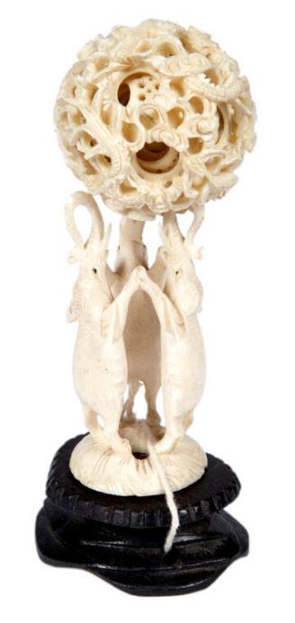 Elephants Statuette