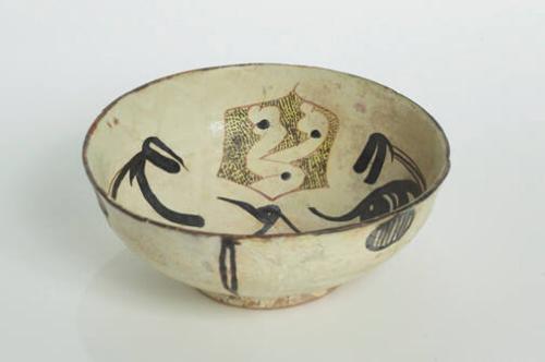 Bowl with Bird Design