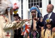 Presentation ceremony of peace pipe in the East Garden at the White House on June 16, 1962, Joh…